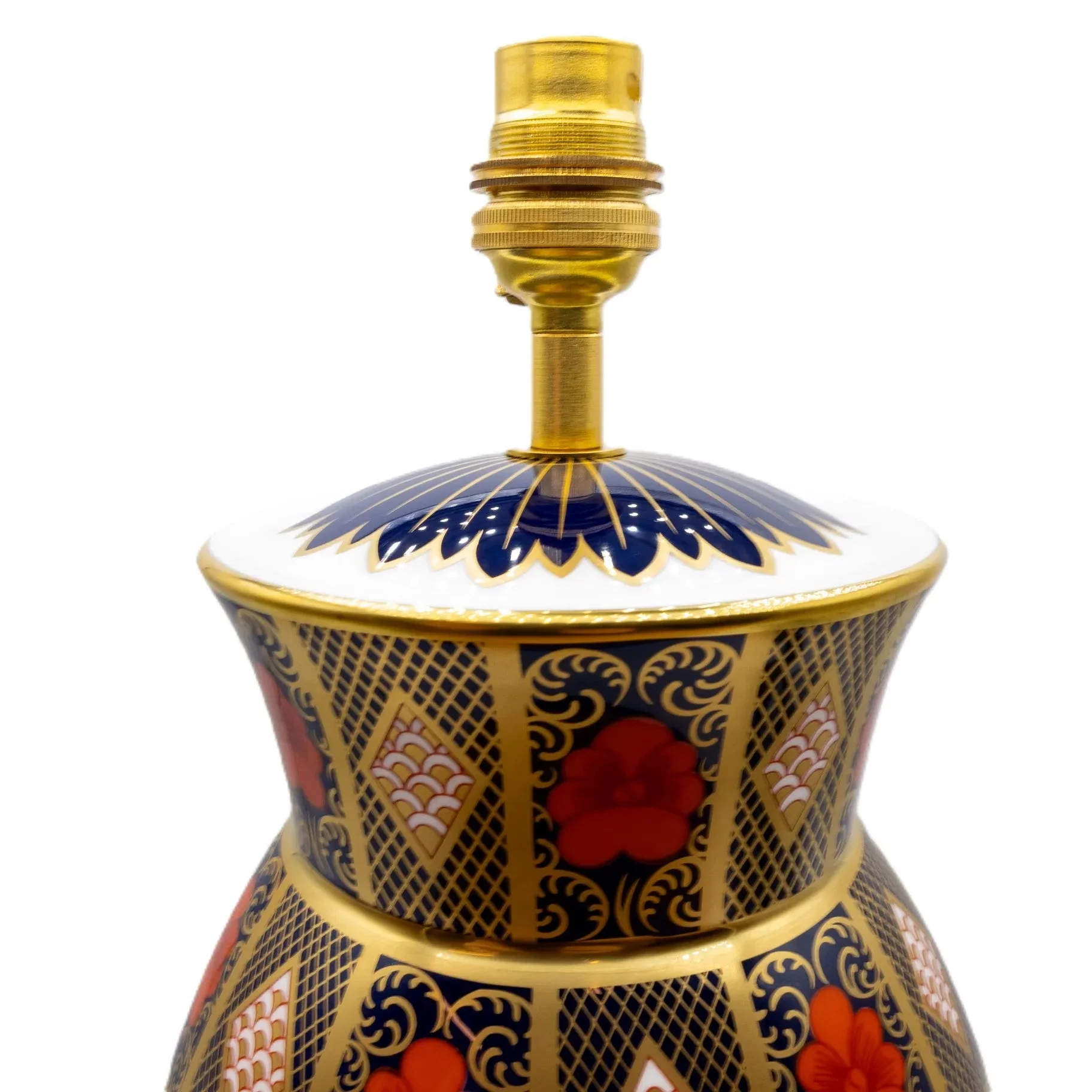 Royal Crown Derby Imari SGB Longnor Lamp - Image 4